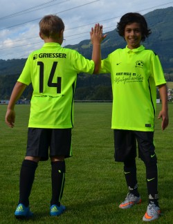 U12 Dress neu 2015
